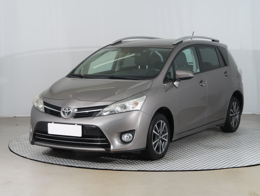 Toyota Verso