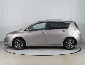 Toyota Verso - 2015
