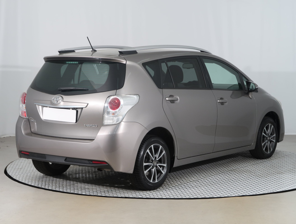 Toyota Verso