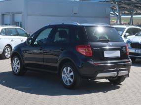 Suzuki SX4 - 2012