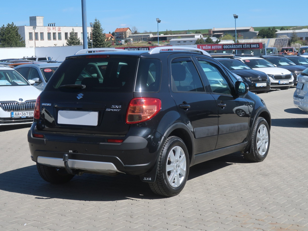 Suzuki SX4