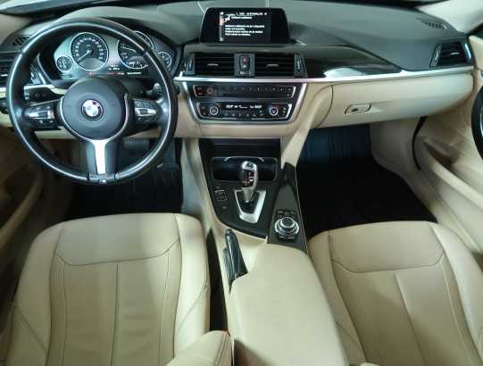 BMW 320d xDrive GT