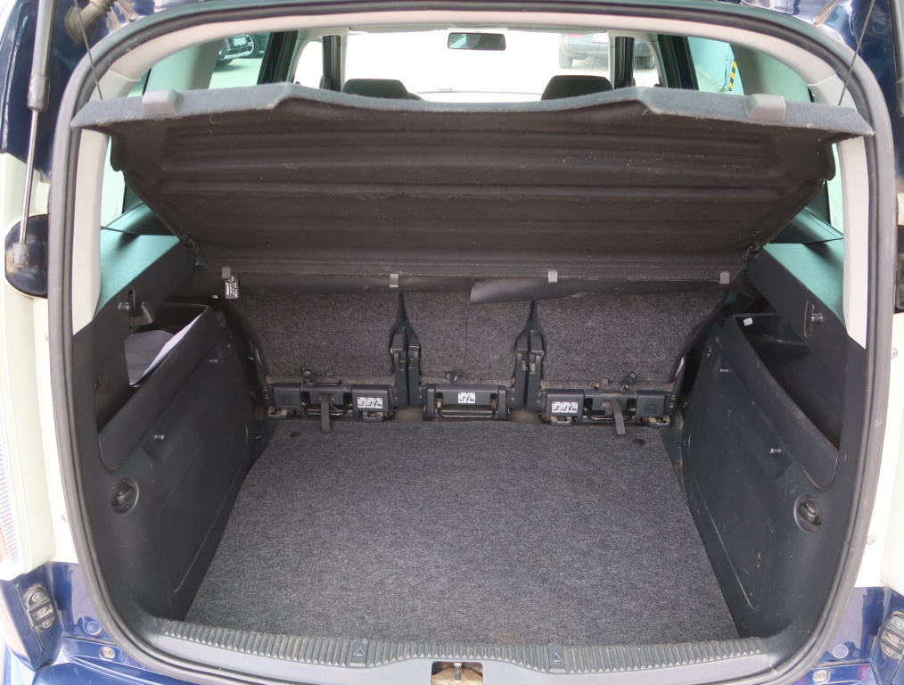 Škoda Roomster