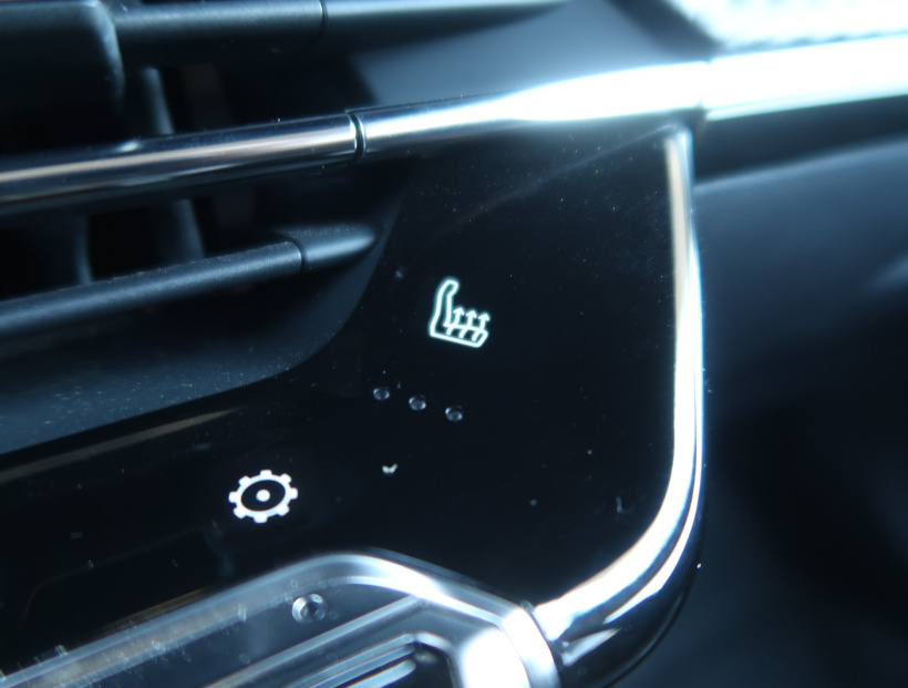 Peugeot 2008, 2020
