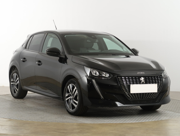 Peugeot 208 2021