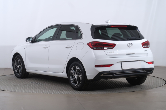 Hyundai i30 1.5 T-GDI MHEV