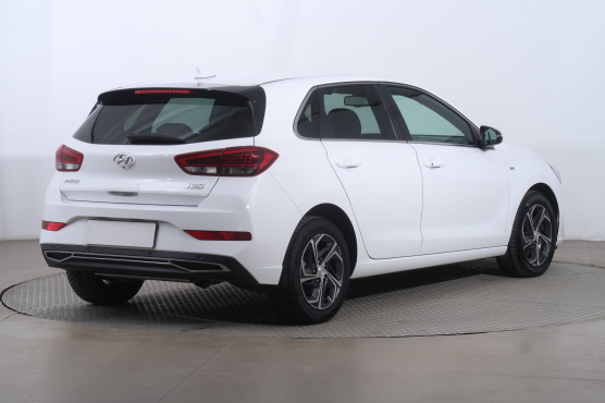 Hyundai i30 1.5 T-GDI MHEV