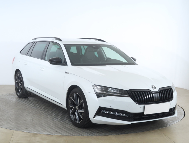 Škoda Superb 2021