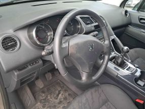 Peugeot 3008 - 2013