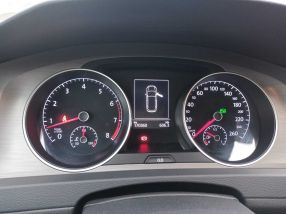 Volkswagen Golf - 2017