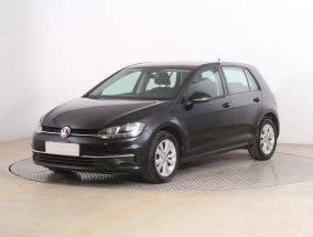 Volkswagen Golf - 2020