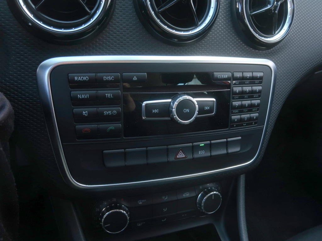 Mercedes-Benz A
