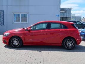 Mercedes-Benz A - 2013