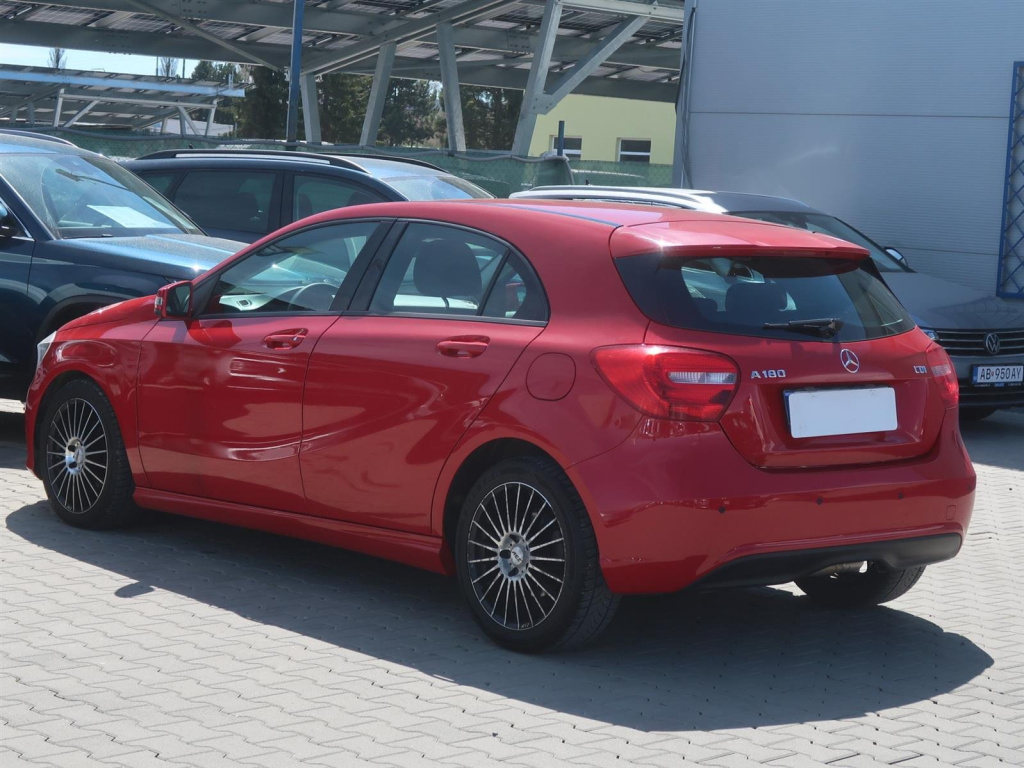 Mercedes-Benz A