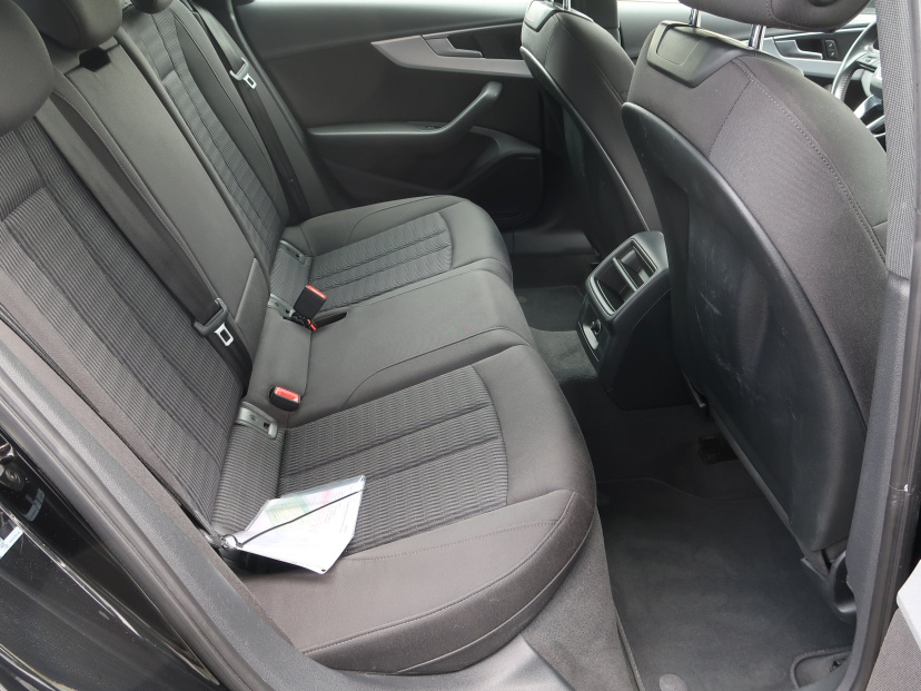Audi A4, 2018