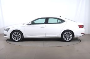Škoda Superb - 2017
