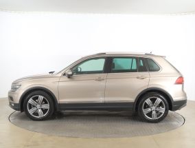 Volkswagen Tiguan - 2018