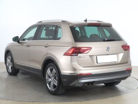 Volkswagen Tiguan - 2018