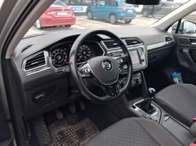 Volkswagen Tiguan - 2017