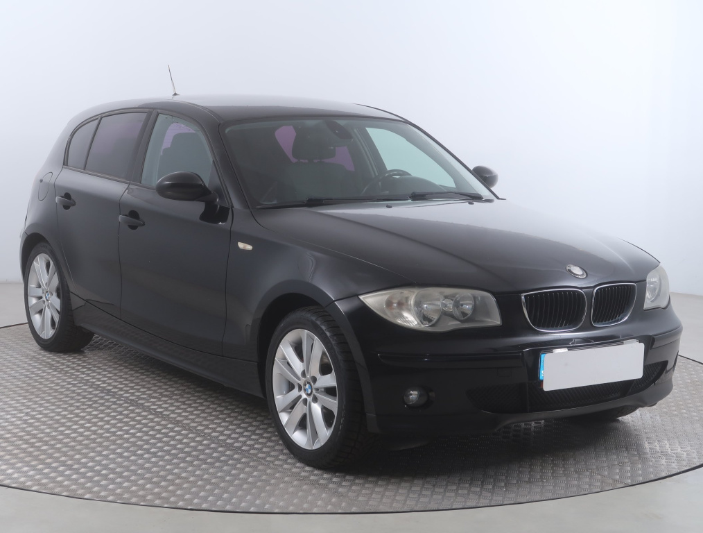 BMW 1, 2005