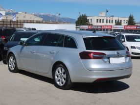 Opel Insignia - 2014