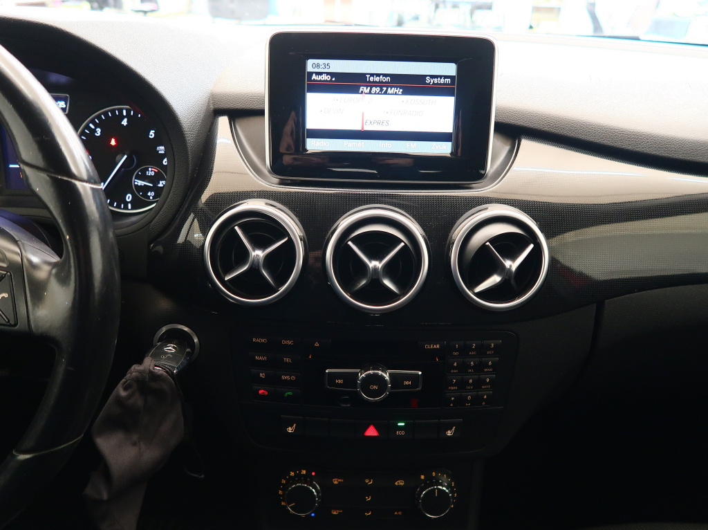 Mercedes-Benz B