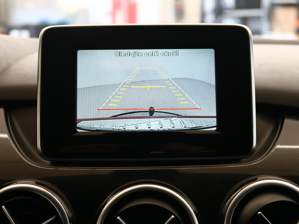 Mercedes-Benz B