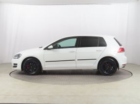 Volkswagen Golf - 2013