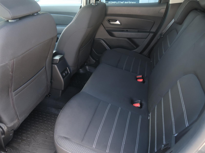 Dacia Duster, 2021