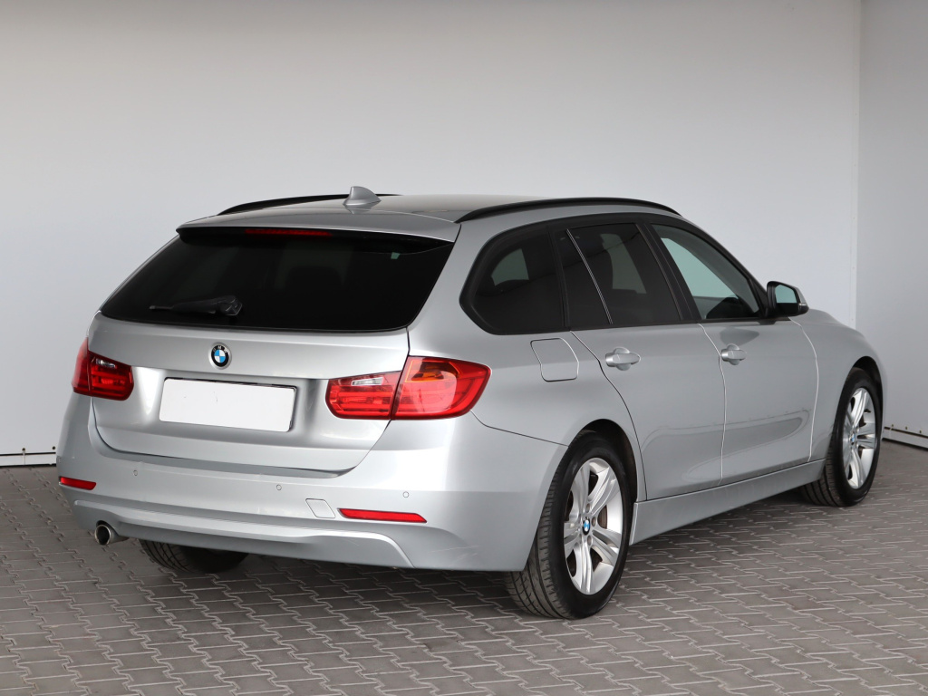 BMW 3