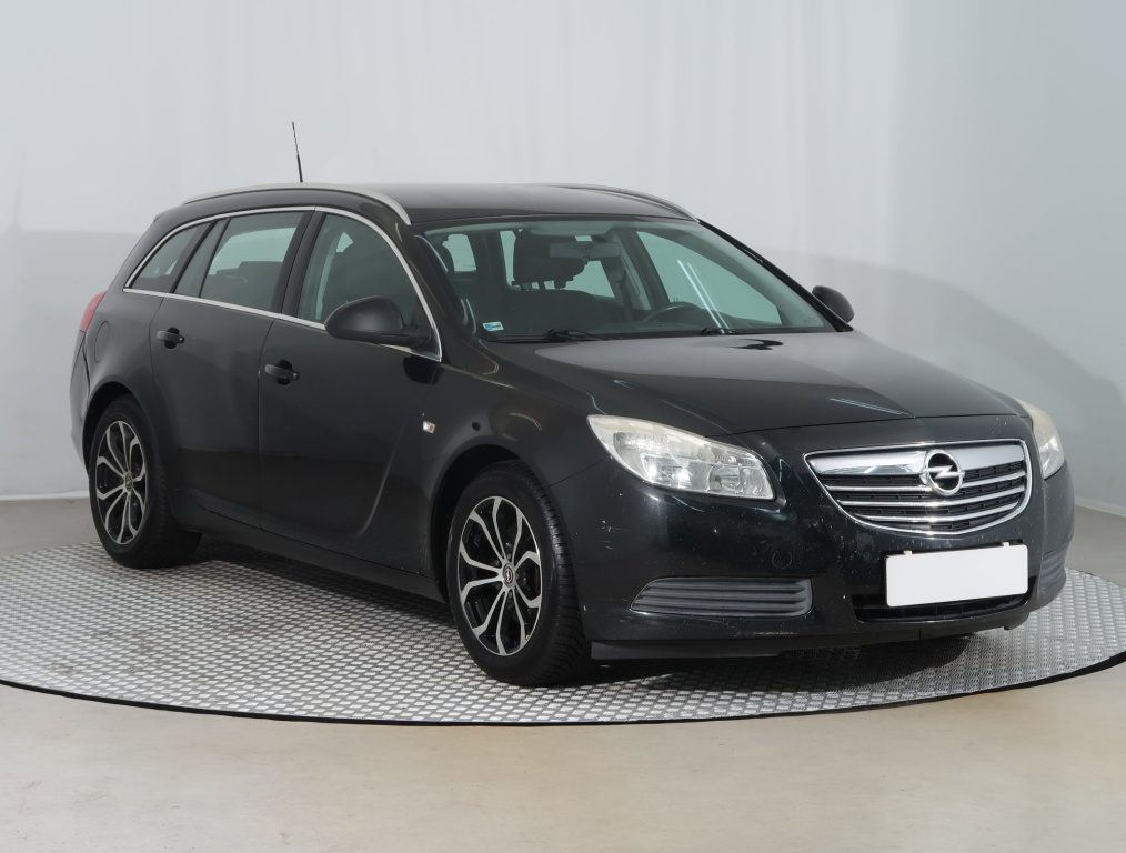 Opel Insignia, 2010