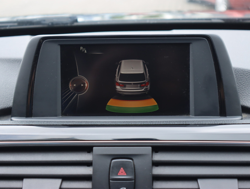 BMW 3, 2015