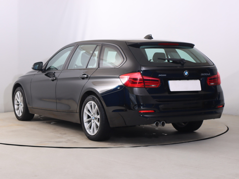 BMW 3, 2015