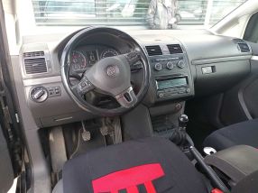 Volkswagen Touran - 2015