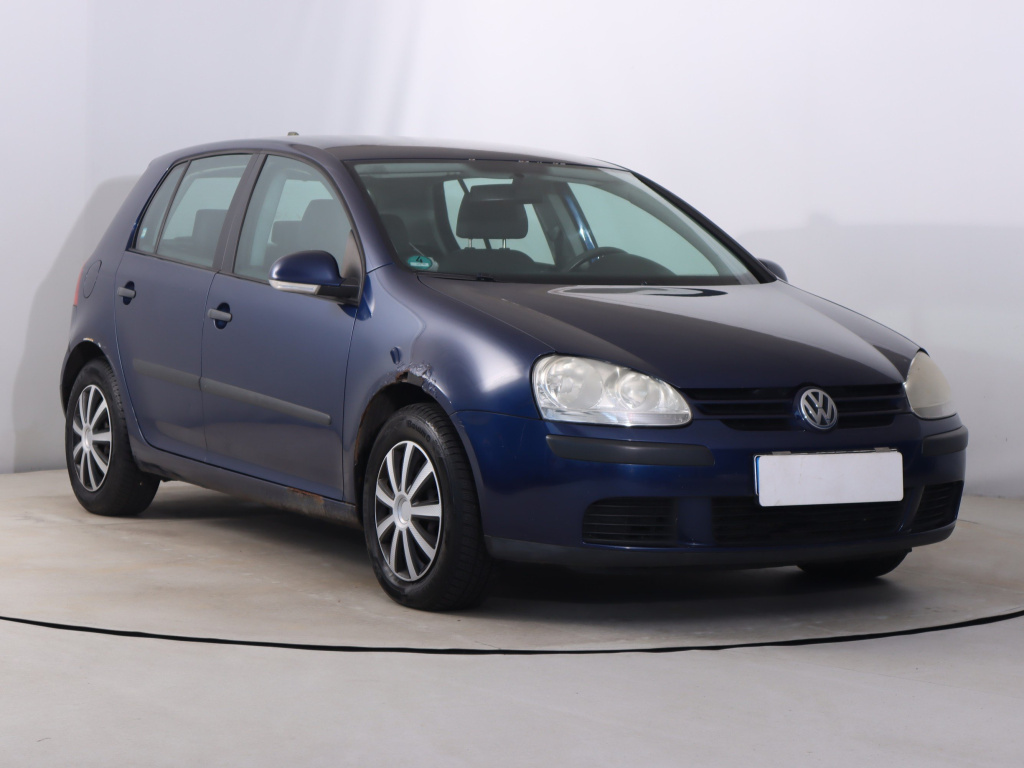 Volkswagen Golf, 2005