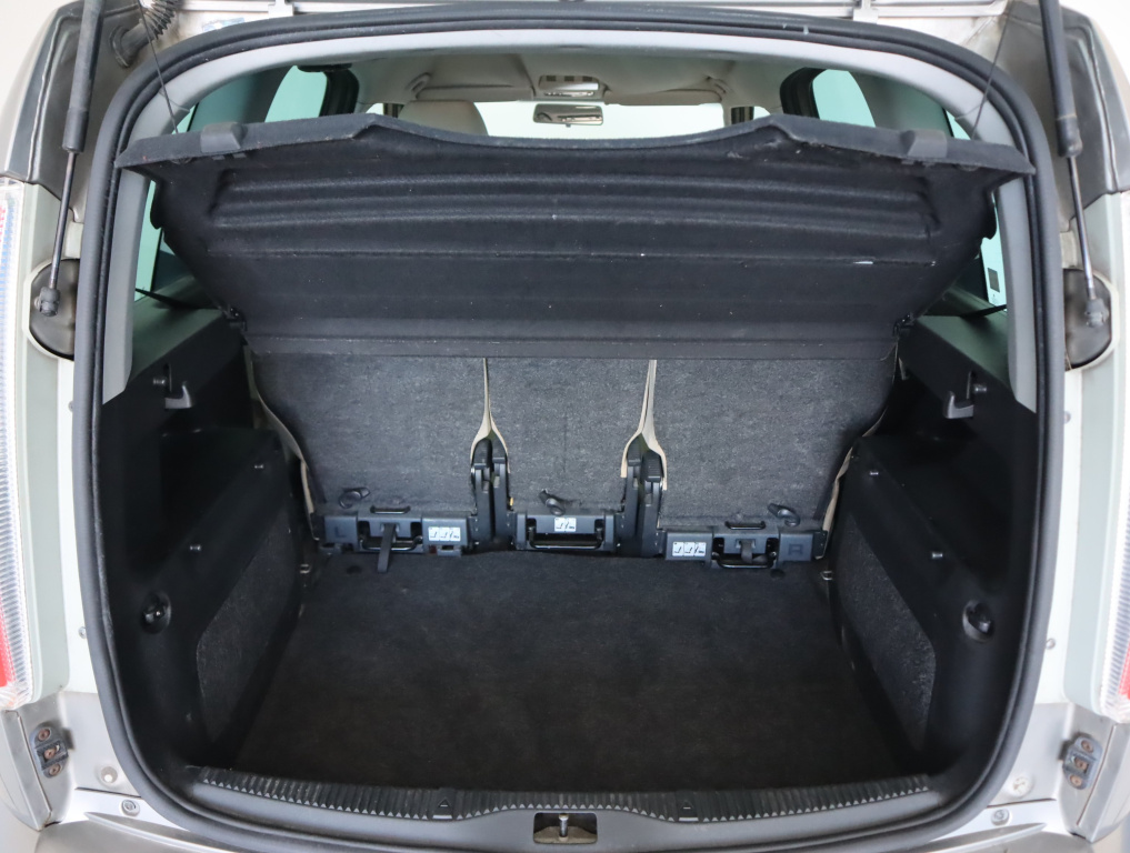 Škoda Roomster