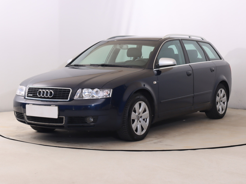 Audi A4, 2004