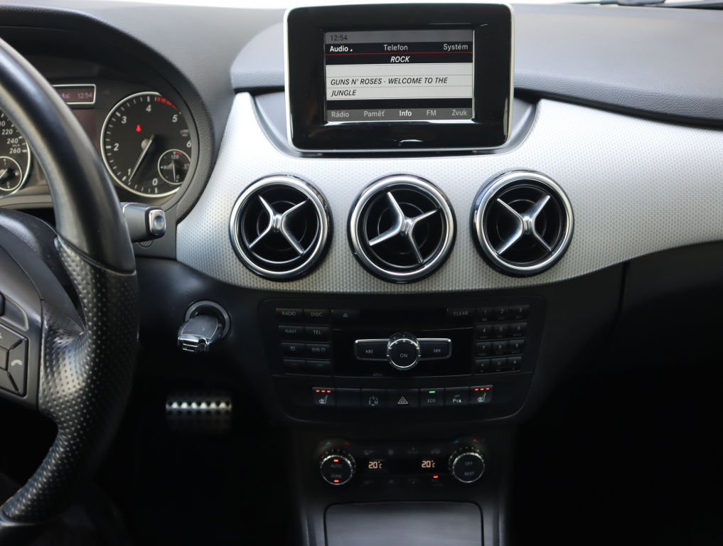 Mercedes-Benz B