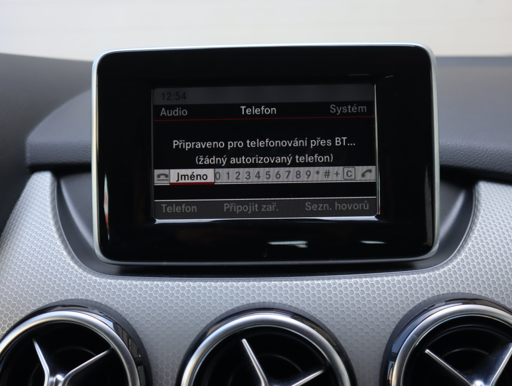Mercedes-Benz B