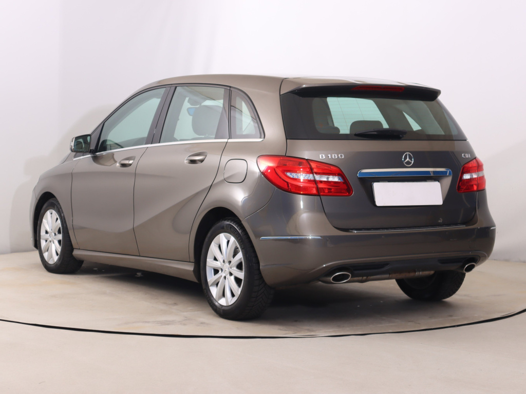 Mercedes-Benz B