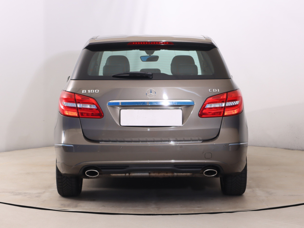 Mercedes-Benz B