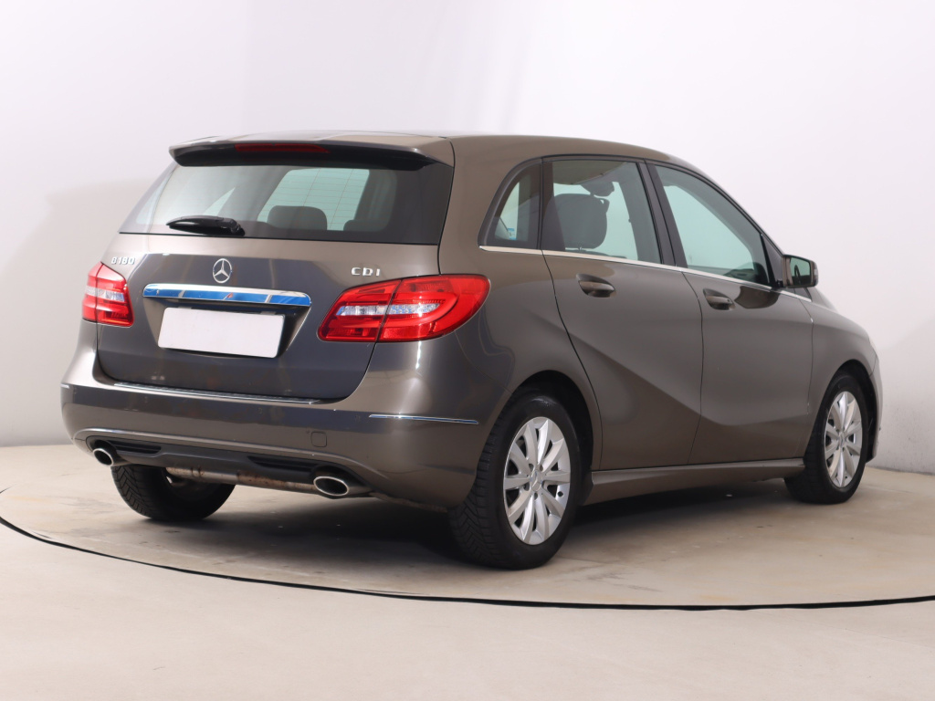 Mercedes-Benz B