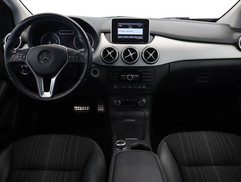 Mercedes-Benz B