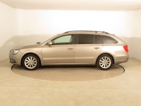 Škoda Superb - 2013