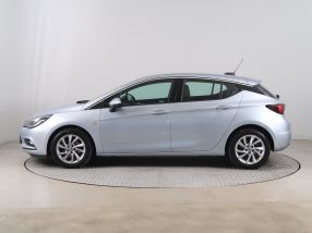 Opel Astra - 2017