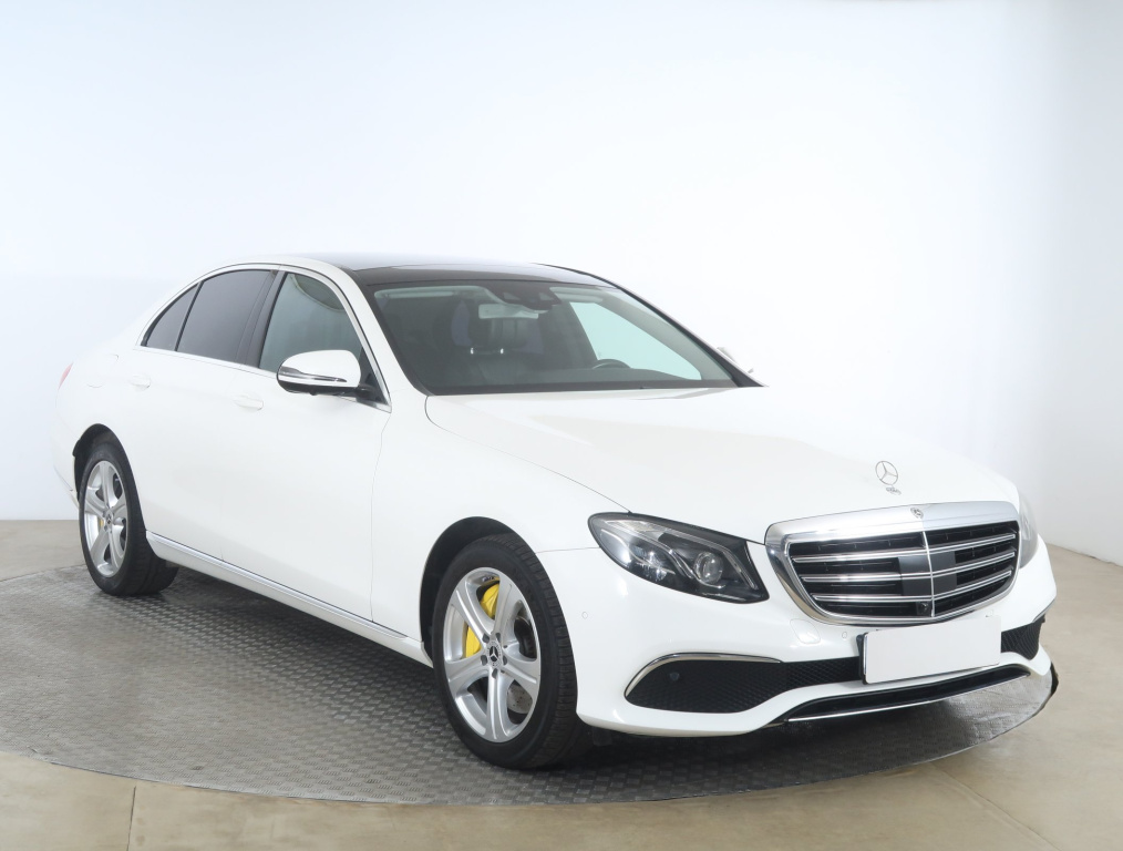 Mercedes-Benz E
