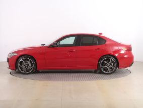 Alfa Romeo Giulia - 2022