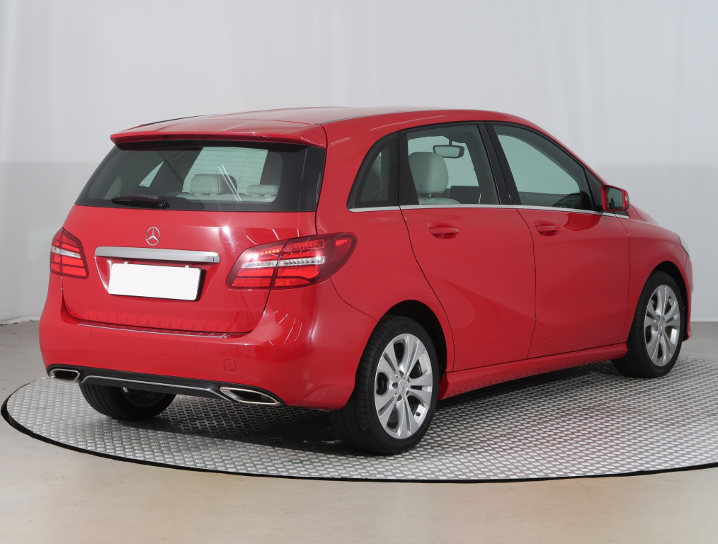Mercedes-Benz B