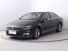 Volkswagen Passat - 2016