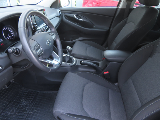 Hyundai i30 1.5 T-GDI MHEV